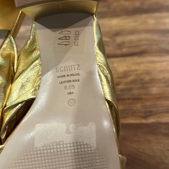 Schutz Mindy Mid Block Gold Metallic Leather Sandals Sz8.5 - Picture 7 of 11